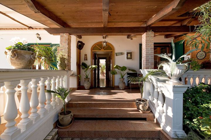 Exterior Photo