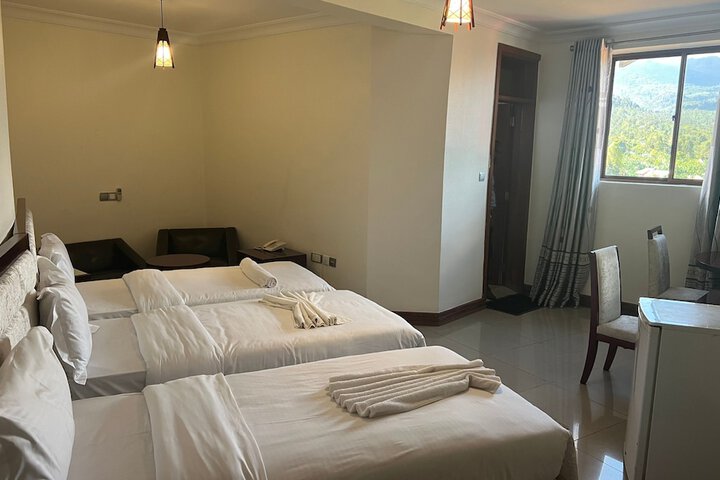 Room 8 of 37