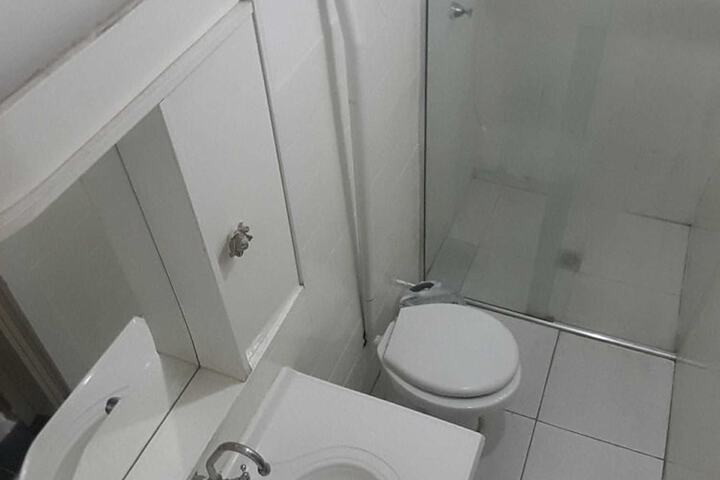 Room 2 of 41