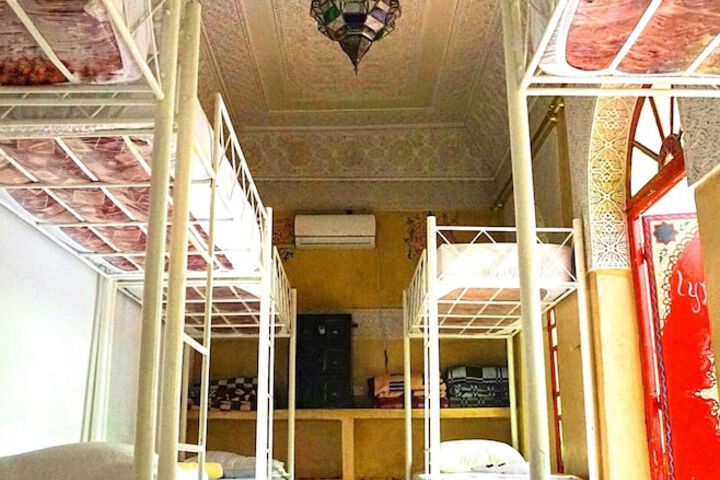 Room 4 of 38