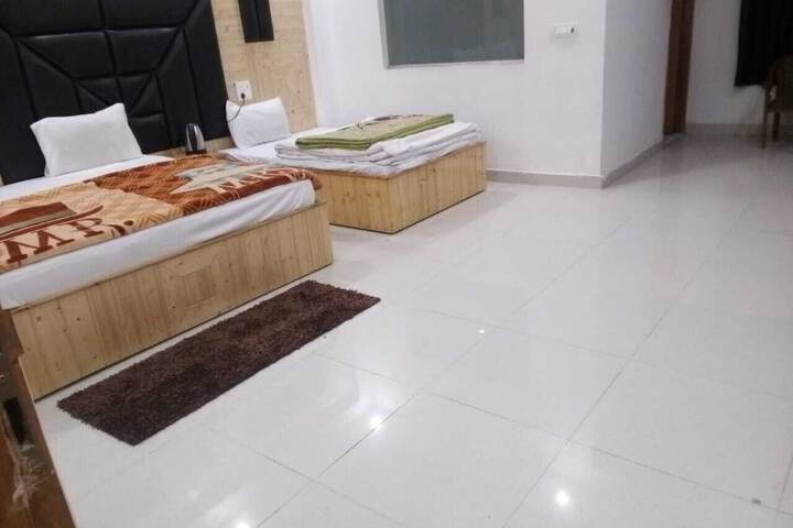 Room 19 of 45