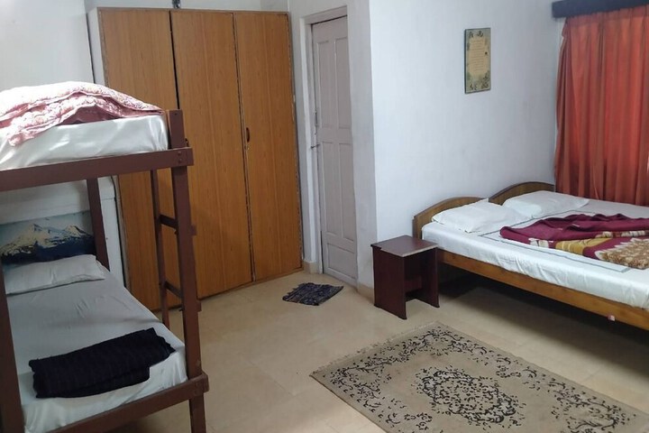 Room 22 of 43