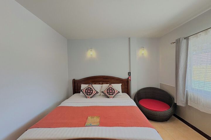 Room 85 of 211