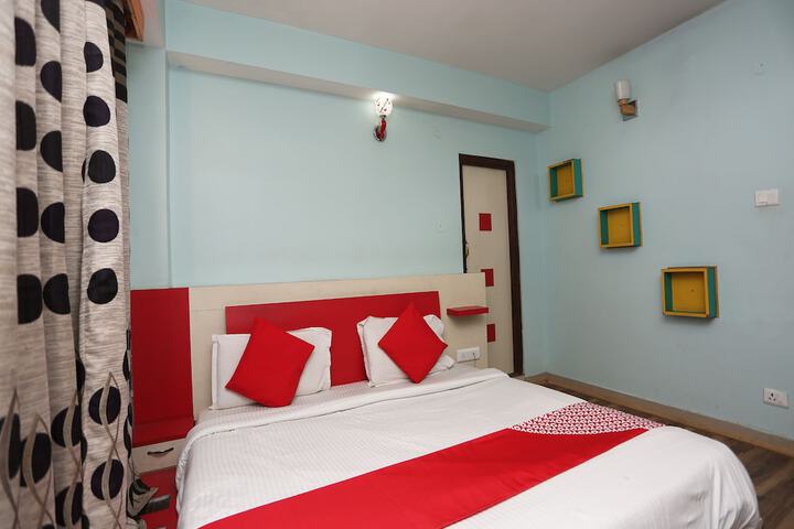 Room 37 of 37