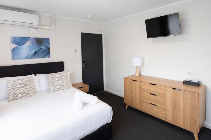 Room 18 of 41