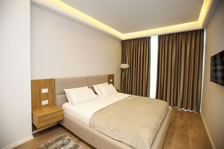 Room 8 of 47