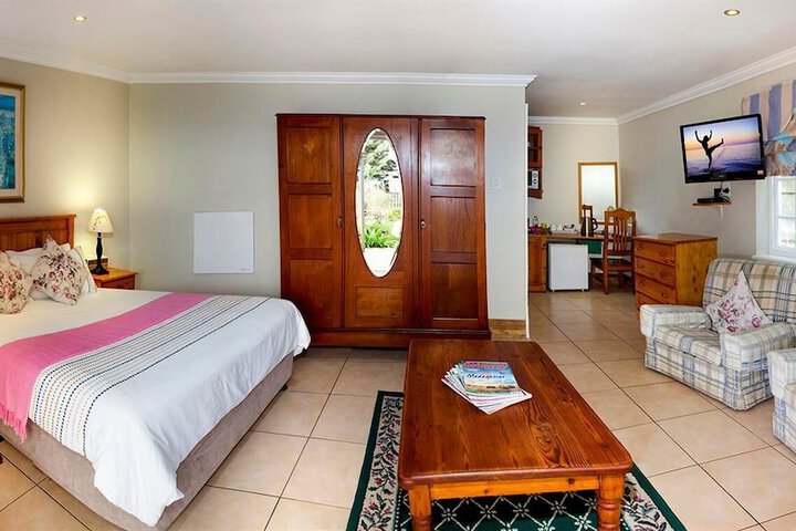 Room 4 of 26