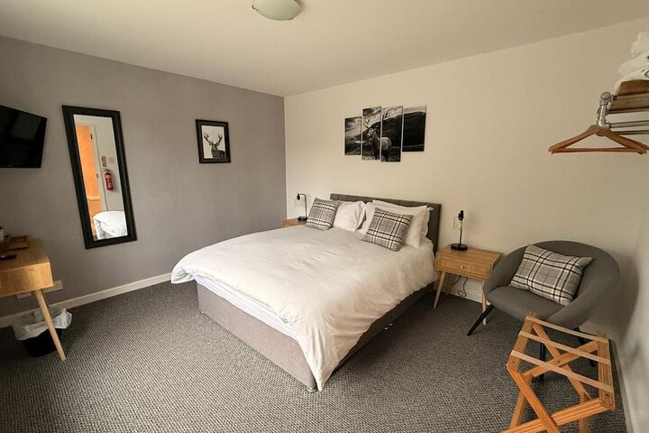 Room 9 of 52