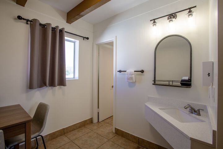 Room 29 of 45
