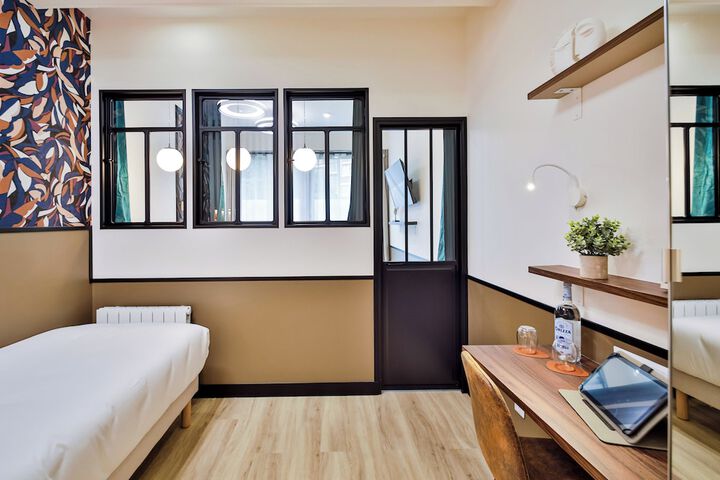 Room 34 of 57