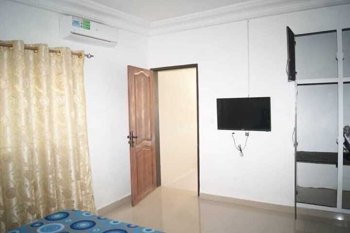 Room 36 of 67