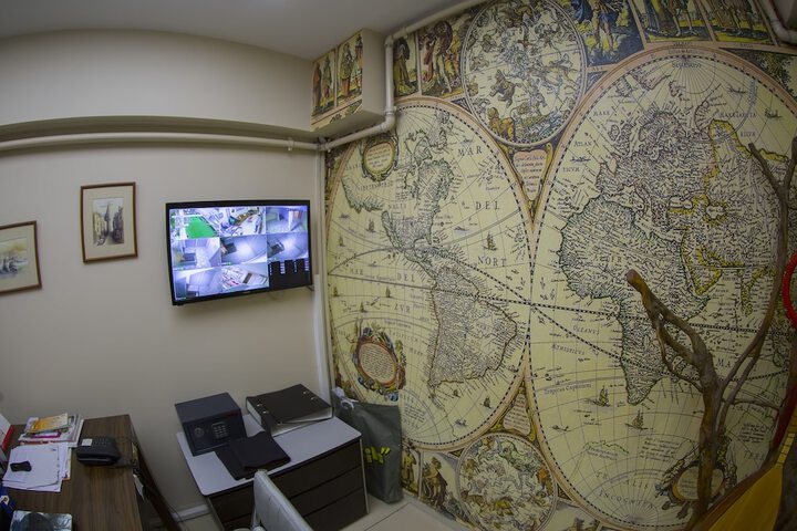 Guest Lobby