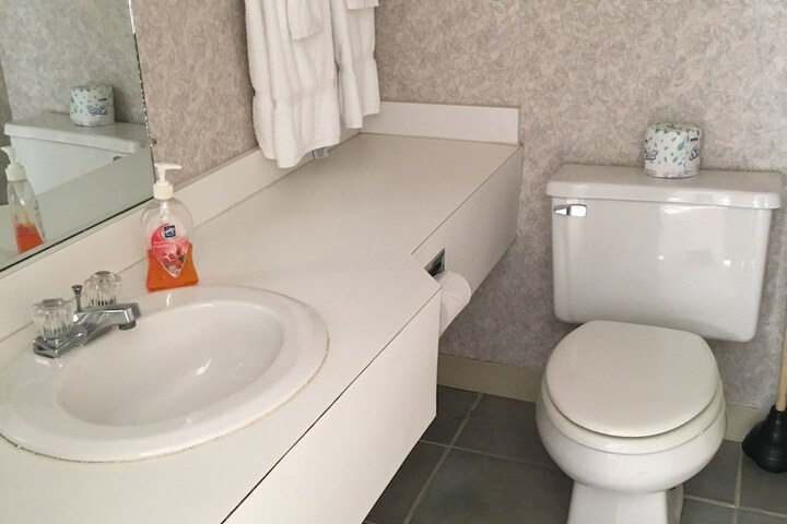 Room 40 of 50