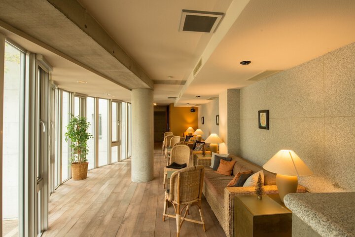 Hotel Interior 5 of 115