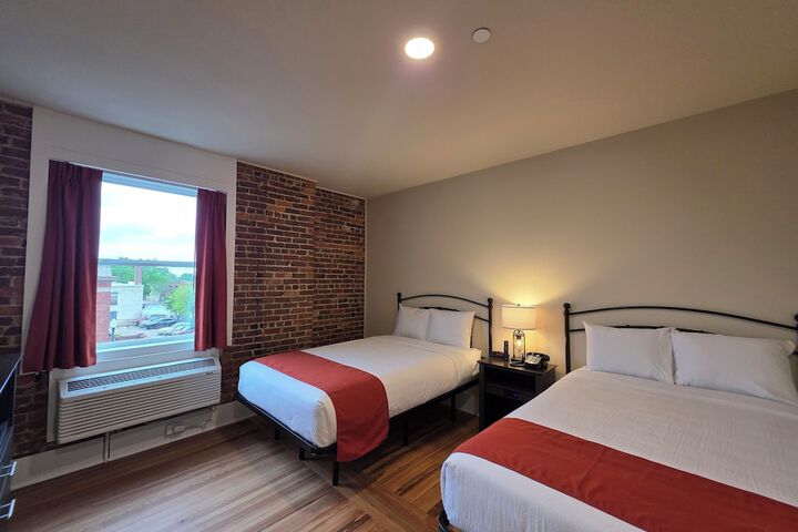 Room 14 of 26