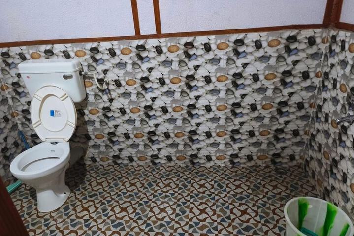 Room 18 of 50