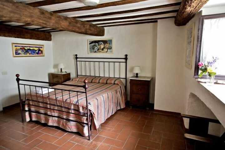 Room 14 of 71