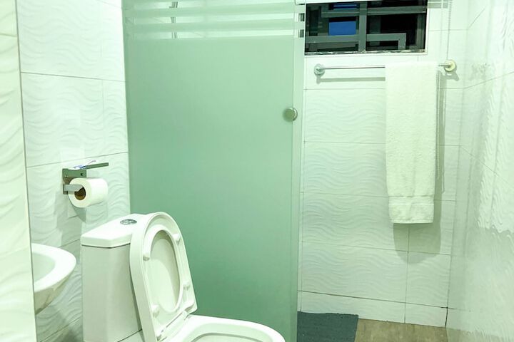 Room 6 of 7