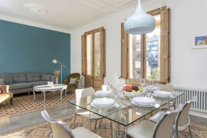 Exterior of Spacious and luminous flat with balcony