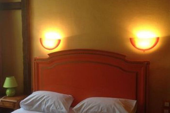 Room 17 of 23