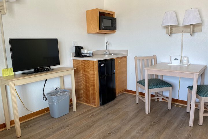 Room 5 of 44