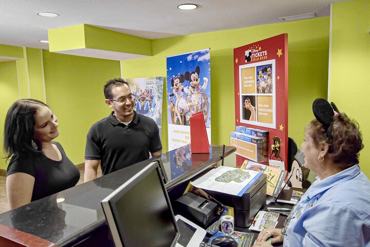 Concierge desk
