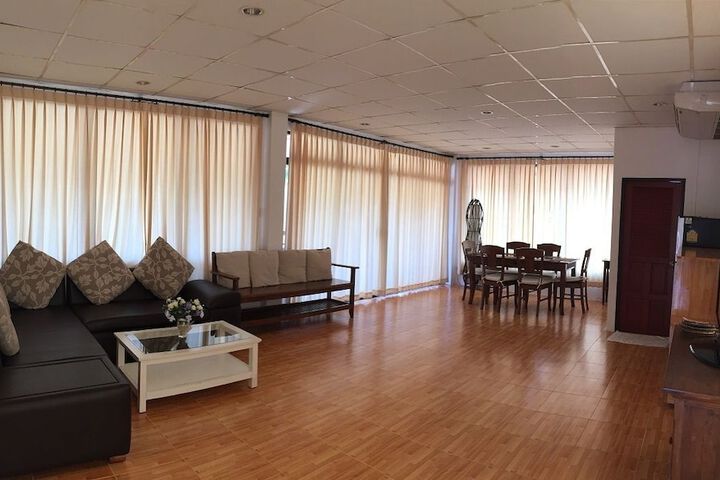 Room 21 of 68