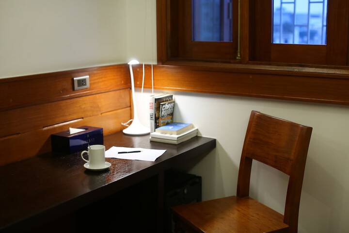 Room 7 of 91