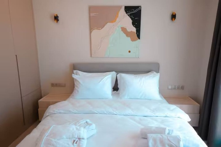 Room 10 of 64