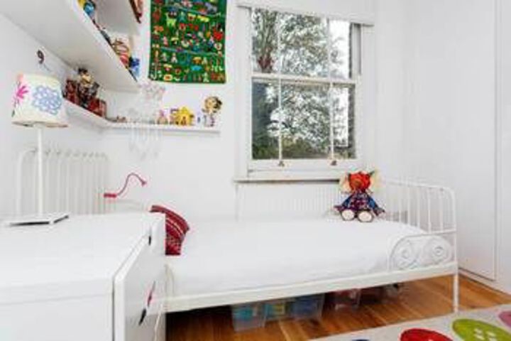 Room 11 of 20