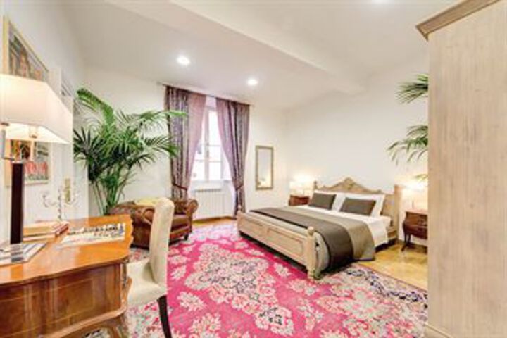 Room 14 of 49