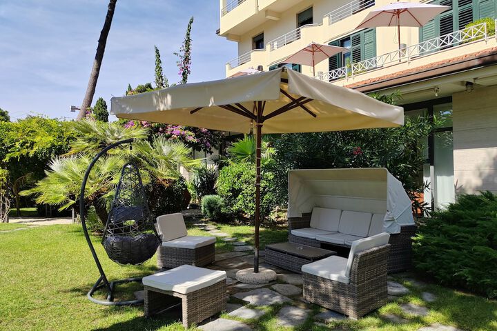 Hotel 67 of 86