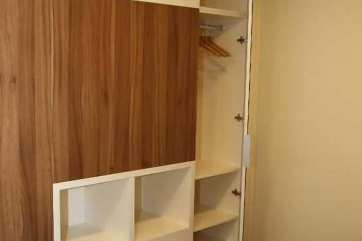 Room 8 of 22