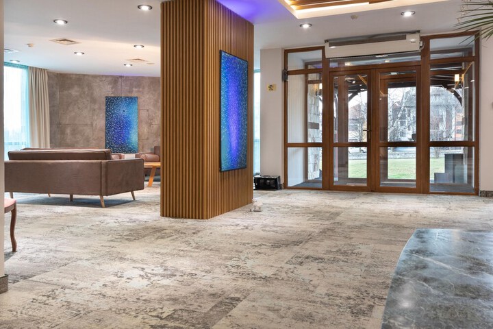 Hotel Interior 2 of 27
