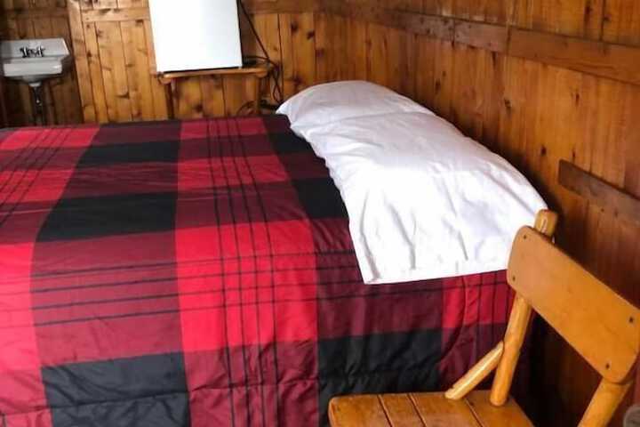 Room 6 of 20