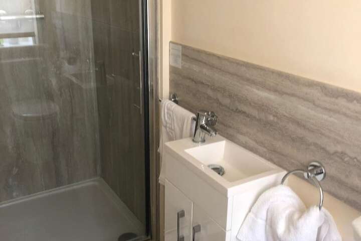 Room 9 of 22