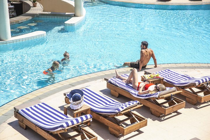 Pool 74 of 154