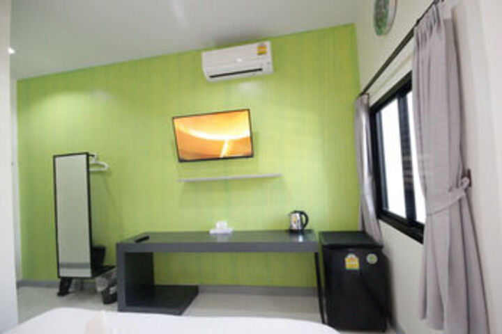 Room 14 of 29