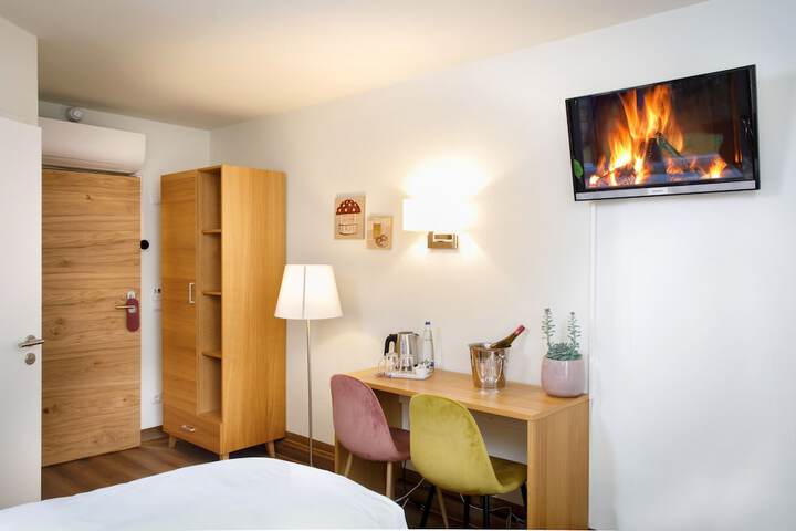 Room 14 of 51