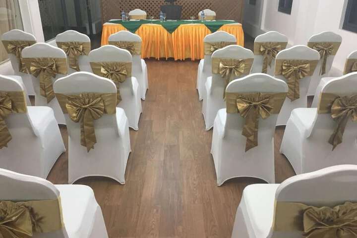 Ballroom/Hall 24 of 29