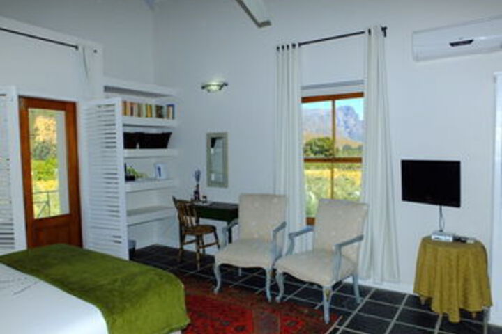 Room 42 of 75
