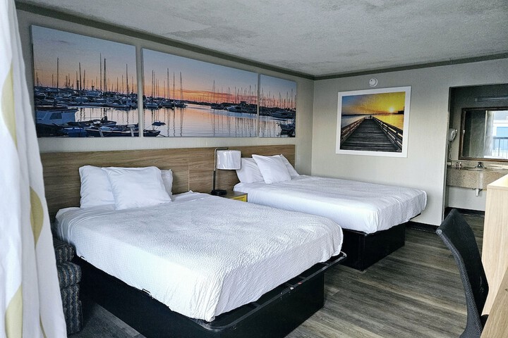 1 King Bed (31 of 31)