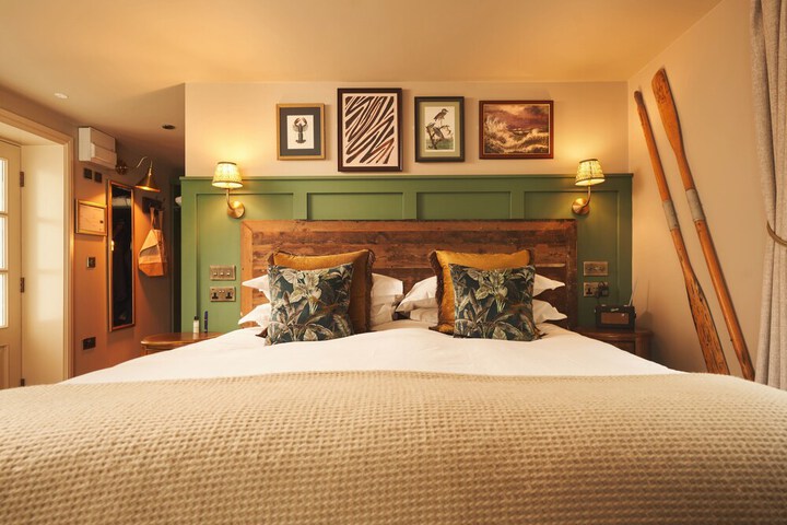 Room 20 of 76