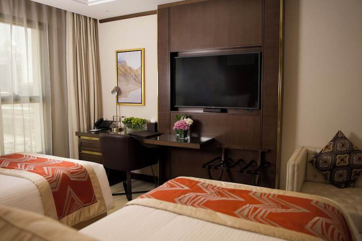 Room 36 of 82