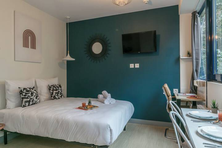 Room 40 of 111