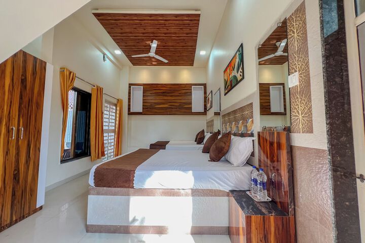 Room 15 of 109