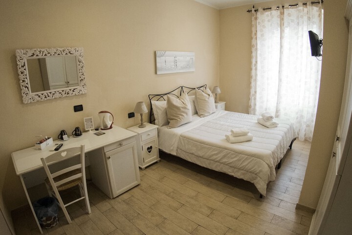 Room 19 of 104