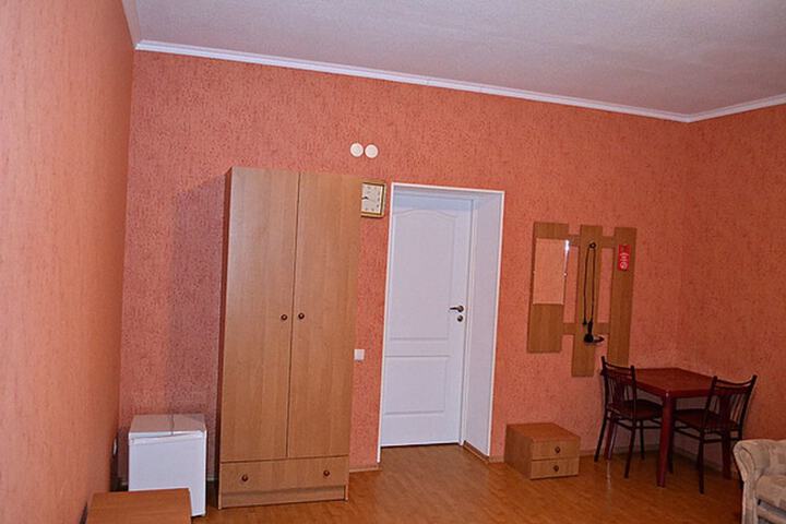Room 46 of 93