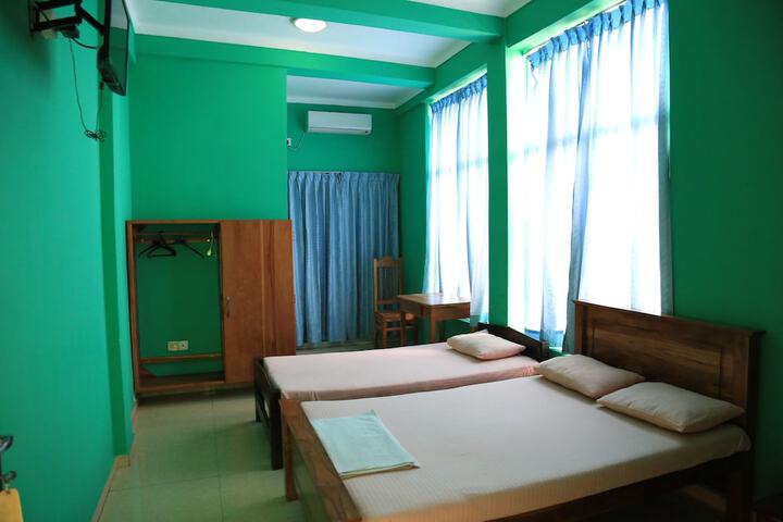 Room 8 of 59