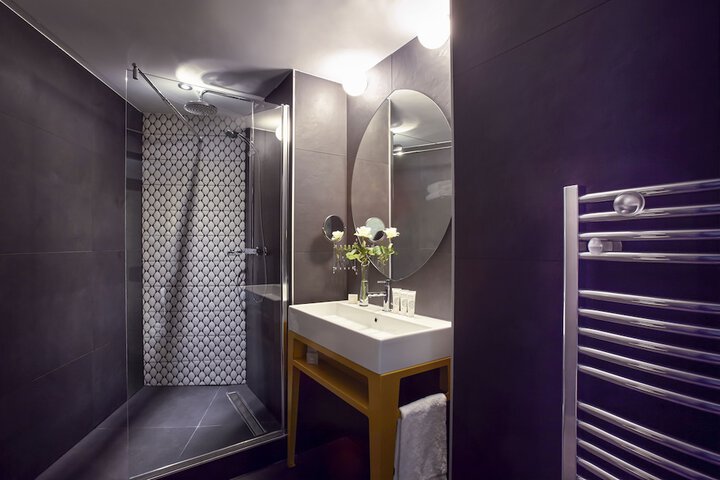 Bathroom Interior Photo